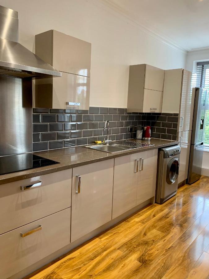 Lytham St Annes, A Spacious, High End, One Bedroomed Apartment 5 Buitenkant foto